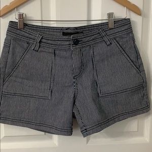 Women’s Prana shorts